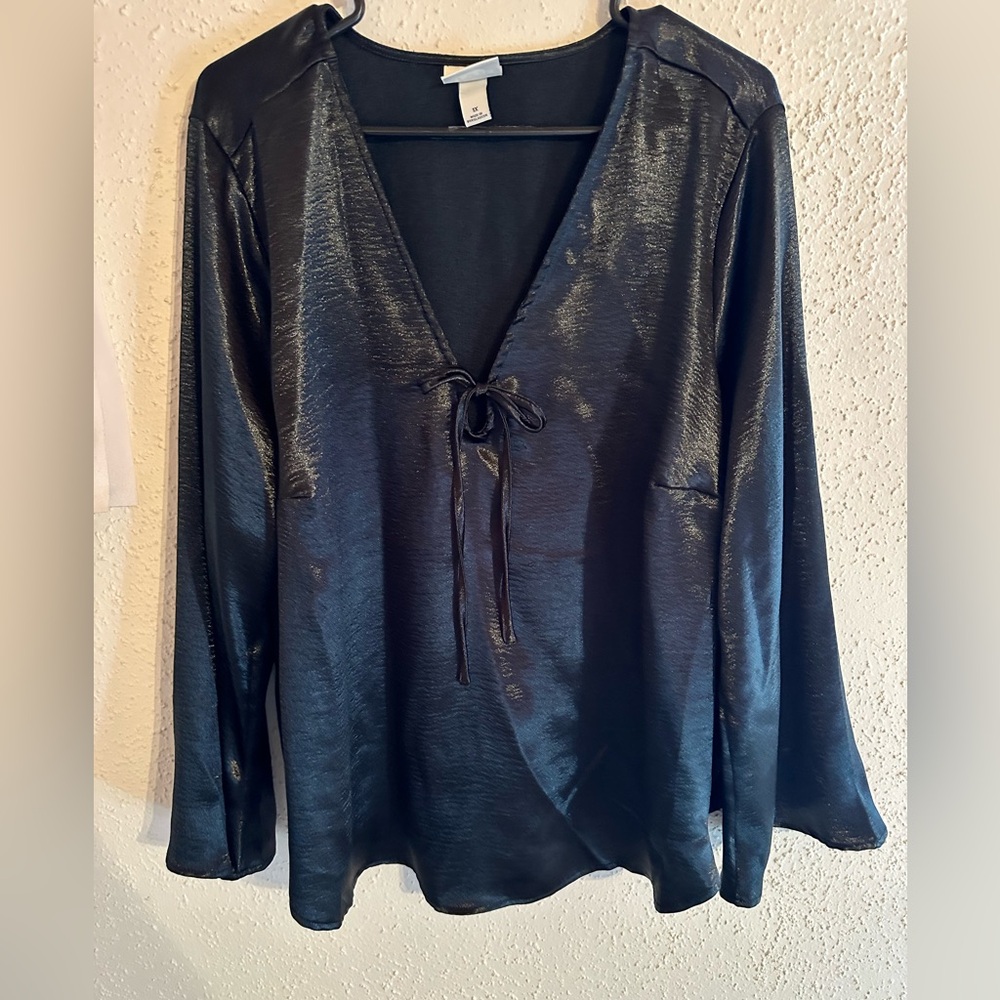 Ava & Viv Black Satin Blouse Bell Sleeve 1X